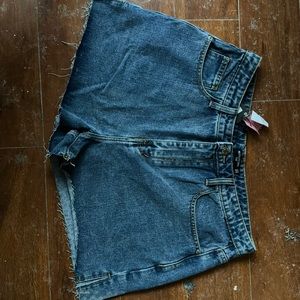 PrettyLittleThing Shorts